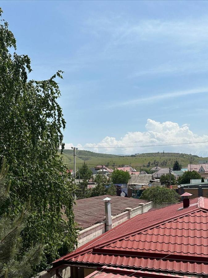 Tian-Shan Hotel Bișkek Exterior foto