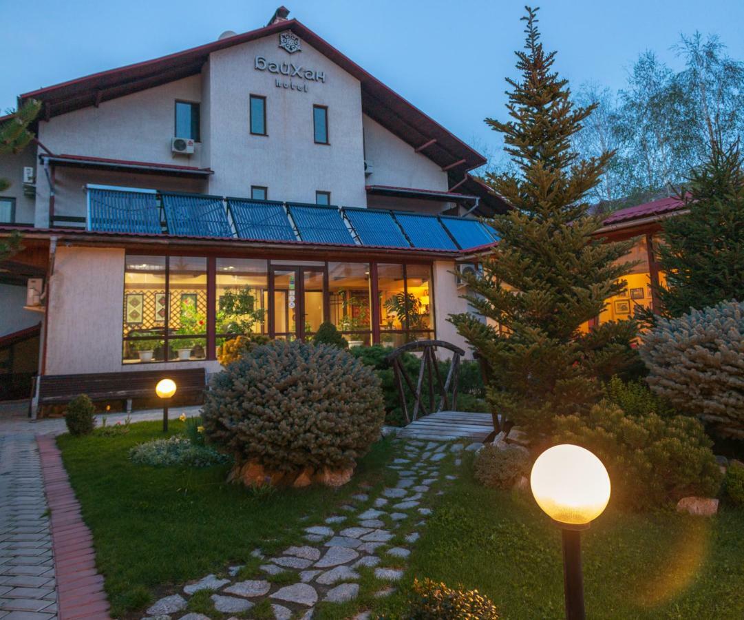 Tian-Shan Hotel Bișkek Exterior foto